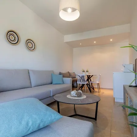 Sunrise By The Sea *