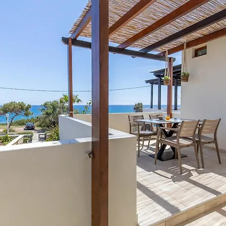 Vila Sunrise By The Sea