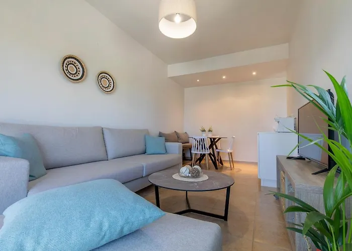 Sunrise By The Sea *