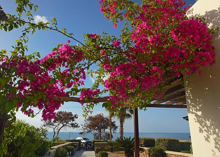 Sunrise By The Sea Villa Kiotari