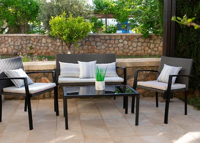 Sunrise By The Sea Villa *