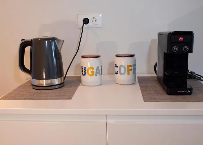 Sunrise By The Sea Villa *