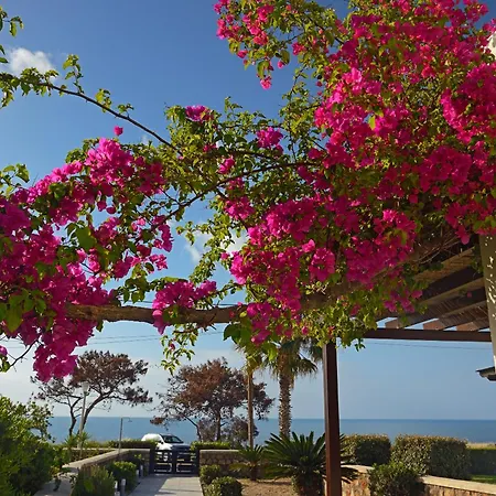 Sunrise By The Sea Villa Kiotari