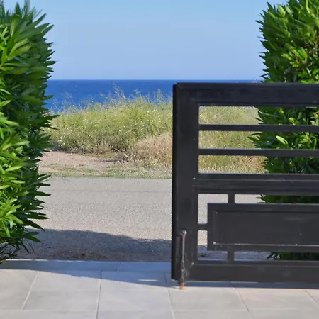 Sunrise By The Sea *