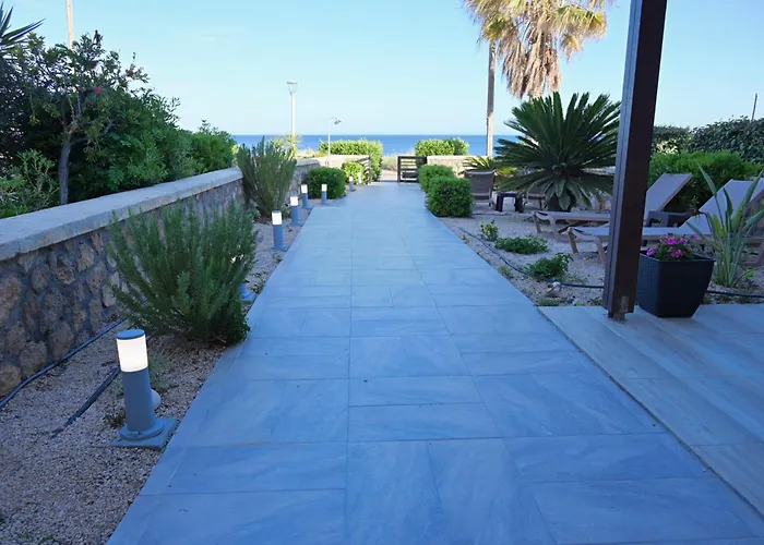 Sunrise By The Sea * كوتاري